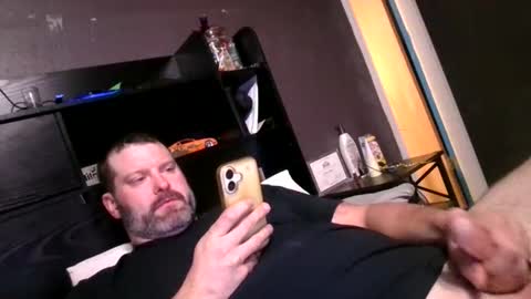 bigwhitecock2008 online show from July 3, 5:52 pm