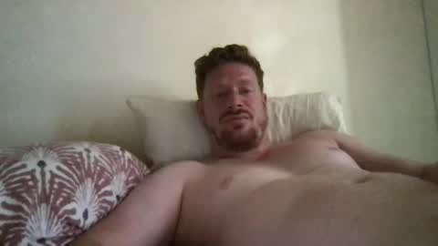 Snapshot of bigwhitecock71 chatting on September 16, 9:32 am Big white cock online show from September 16, 9:32 am