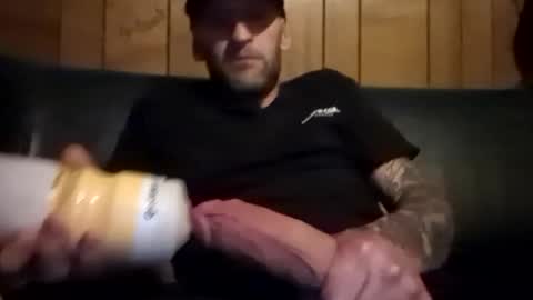 bigwytecock1979 online show from March 5, 1:01 am