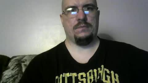 bigxcountry_39 online show from February 18, 2:51 am