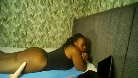 bigyybigy online show from February 25, 2:27 pm