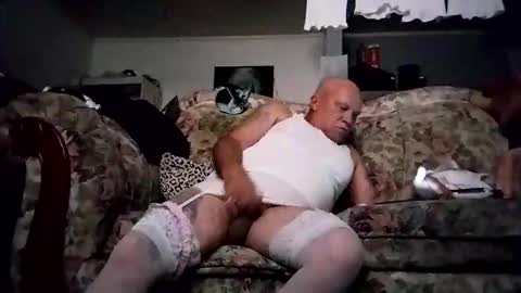 bihjm1771 online show from April 1, 11:11 am