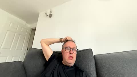 Just call me master online show from March 27, 11:54 am