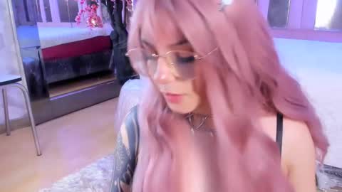 Snapshot of biizzy_noar chatting on September 20, 10:22 pm Biizzy online show from September 20, 10:22 pm
