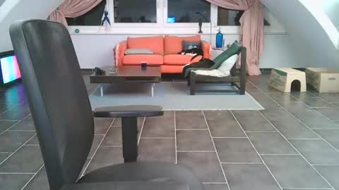 Snapshot of bikertom1988 chatting on December 21, 5:51 pm bikertom1988 online show from December 21, 5:51 pm