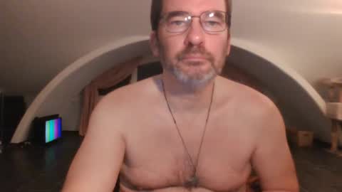 Snapshot of bikertom1988 chatting on December 26, 5:30 pm bikertom1988 online show from December 26, 5:30 pm