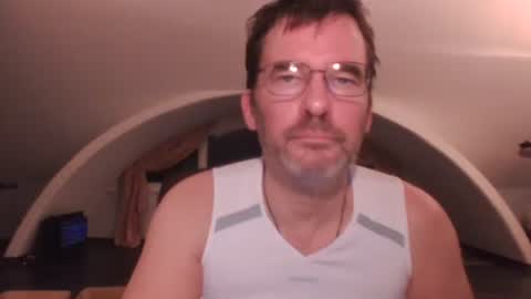 Snapshot of bikertom1988 chatting on January 5, 7:17 pm bikertom1988 online show from January 5, 7:17 pm