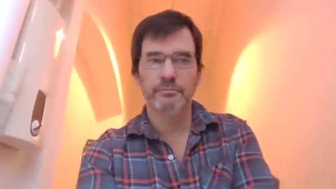 Snapshot of bikertom1988 chatting on February 8, 4:14 pm bikertom1988 online show from February 8, 4:14 pm