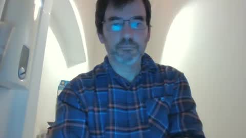 Snapshot of bikertom1988 chatting on February 8, 11:45 pm bikertom1988 online show from February 8, 11:45 pm