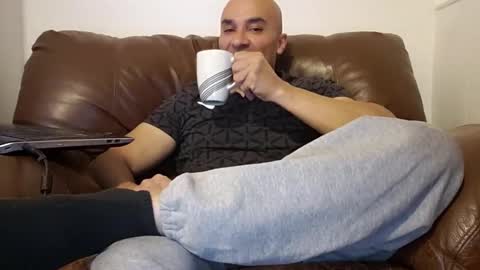 Snapshot of bilie11 chatting on November 11, 12:54 am Bilie online show from November 11, 12:54 am