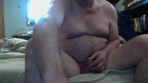 billcuck69_ online show from April 18, 12:47 am