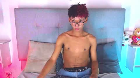 B-I-L-L-I-E 3 online show from October 5, 4:11 am