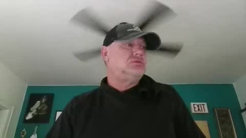 Snapshot of billjames55 chatting on March 15, 5:52 pm billjames55 online show from March 15, 5:52 pm