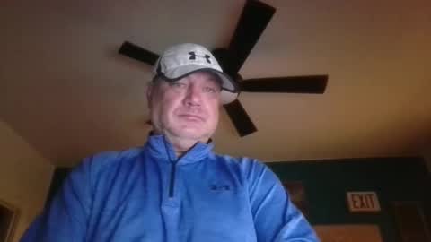 Snapshot of billjames55 chatting on May 1, 10:20 am billjames55 online show from May 1, 10:20 am