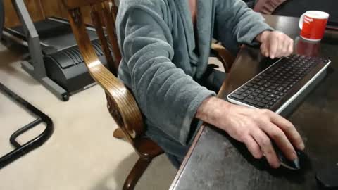 billy471 online show from December 14, 11:50 am