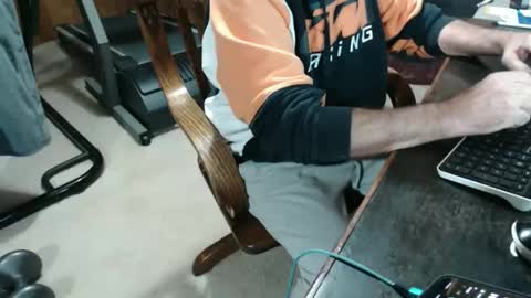 billy471 online show from April 1, 10:40 pm