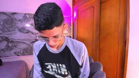 Sam online show from February 1, 12:48 pm