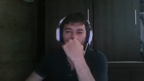 Snapshot of binhodm1 chatting on January 17, 3:11 pm binhodm1 online show from January 17, 3:11 pm