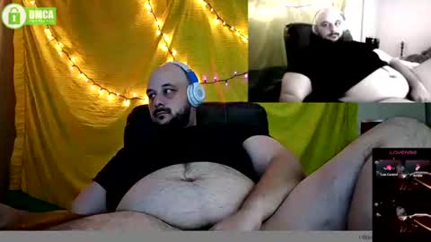 Snapshot of binkanator33 chatting on June 20, 9:23 am johnnydepth333 online show from June 20, 9:23 am