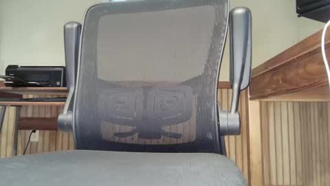 bisensualboy online show from December 2, 3:03 pm