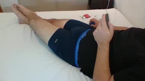 Snapshot of bisex_argen chatting on October 3, 1:46 am bisex_argen online show from October 3, 1:46 am