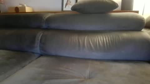 bisexforher1980pl online show from March 25, 12:05 am