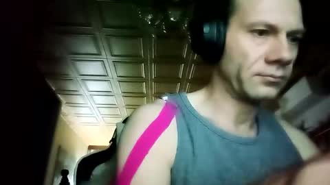 Snapshot of bishopalone2021 chatting on December 8, 2:18 am Zdenek online show from December 8, 2:18 am