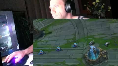 Snapshot of bishopalone2021 chatting on September 9, 7:02 pm Zdenek online show from September 9, 7:02 pm