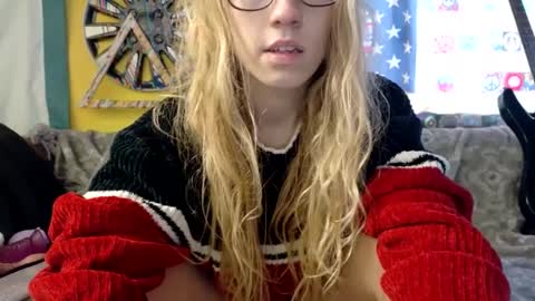 Brittany Bear online show from February 11, 9:56 pm