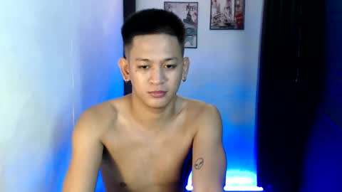 alex online show from December 3, 6:06 pm