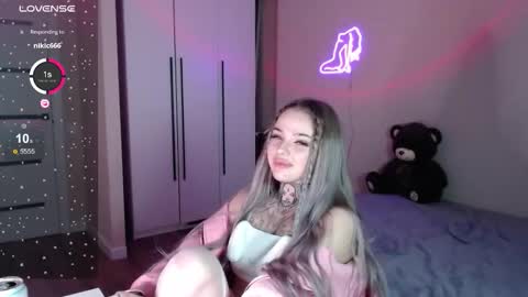 bklfeya online show from November 8, 7:01 pm