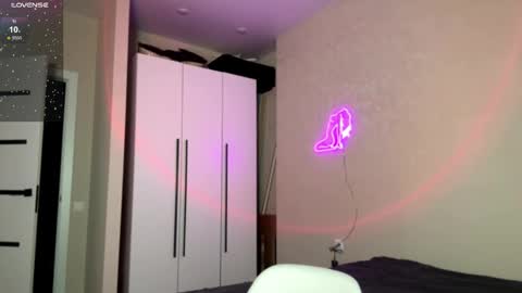 bklfeya online show from November 16, 5:29 pm