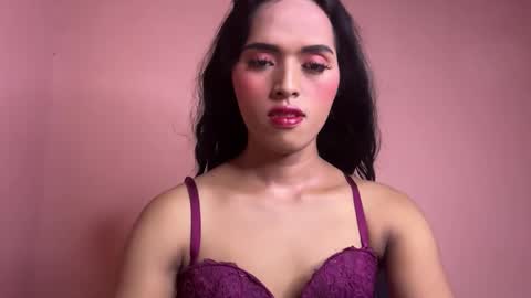 black_bag69 online show from April 23, 11:09 am