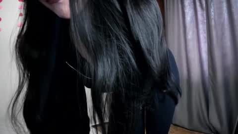 Snapshot of black_berry_bla_ck chatting on March 4, 1:28 pm black_berry_bla_ck online show from March 4, 1:28 pm