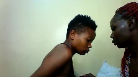 black_divas1 online show from February 19, 6:20 am