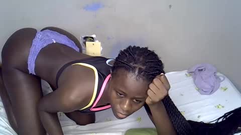 black_ebony8 online show from May 23, 8:29 am