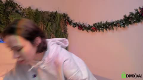 Jenny online show from January 5, 4:38 pm