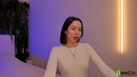 Jenny online show from October 8, 11:30 am