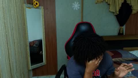 black_king_241 online show from March 2, 1:52 am