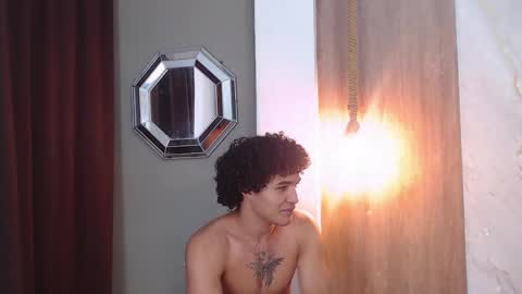 black_king_241 online show from April 1, 12:00 am