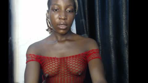 Lila online show from April 2, 7:33 pm