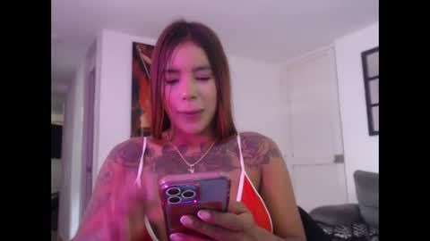 luisa  online show from May 9, 4:45 pm