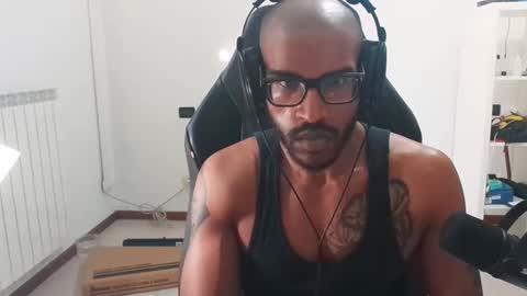 Master online show from March 8, 2:54 pm