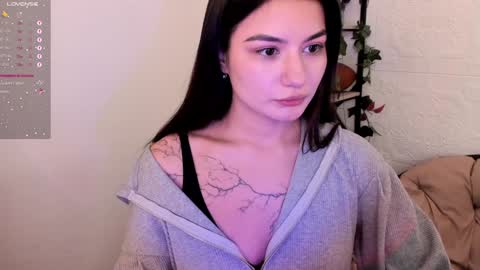 Mon Mon online show from January 4, 8:28 am