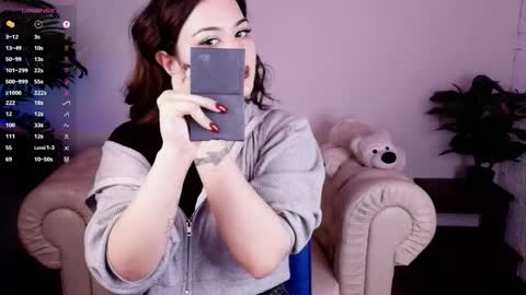 Mon Mon online show from February 25, 2:43 am