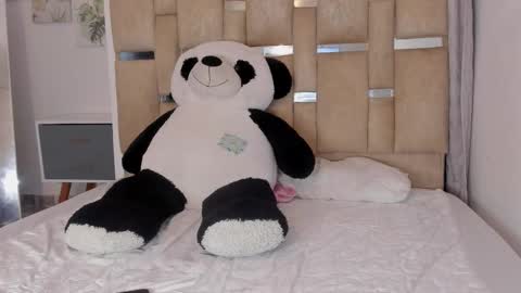 B L A C K  R O S E  online show from January 18, 11:25 am