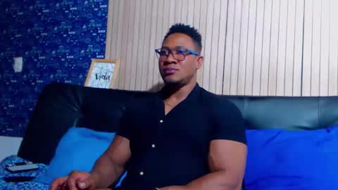 duglas online show from January 31, 10:19 pm