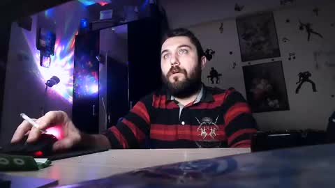 Snapshot of blackandwhiteboy6 chatting on December 23, 2:13 am blackandwhiteboy6 online show from December 23, 2:13 am