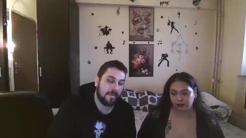 Snapshot of blackandwhiteboy6 chatting on February 7, 3:19 pm blackandwhiteboy6 online show from February 7, 3:19 pm