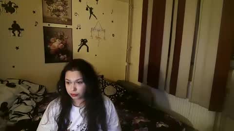 Snapshot of blackandwhiteboy6 chatting on February 28, 5:59 pm blackandwhiteboy6 online show from February 28, 5:59 pm